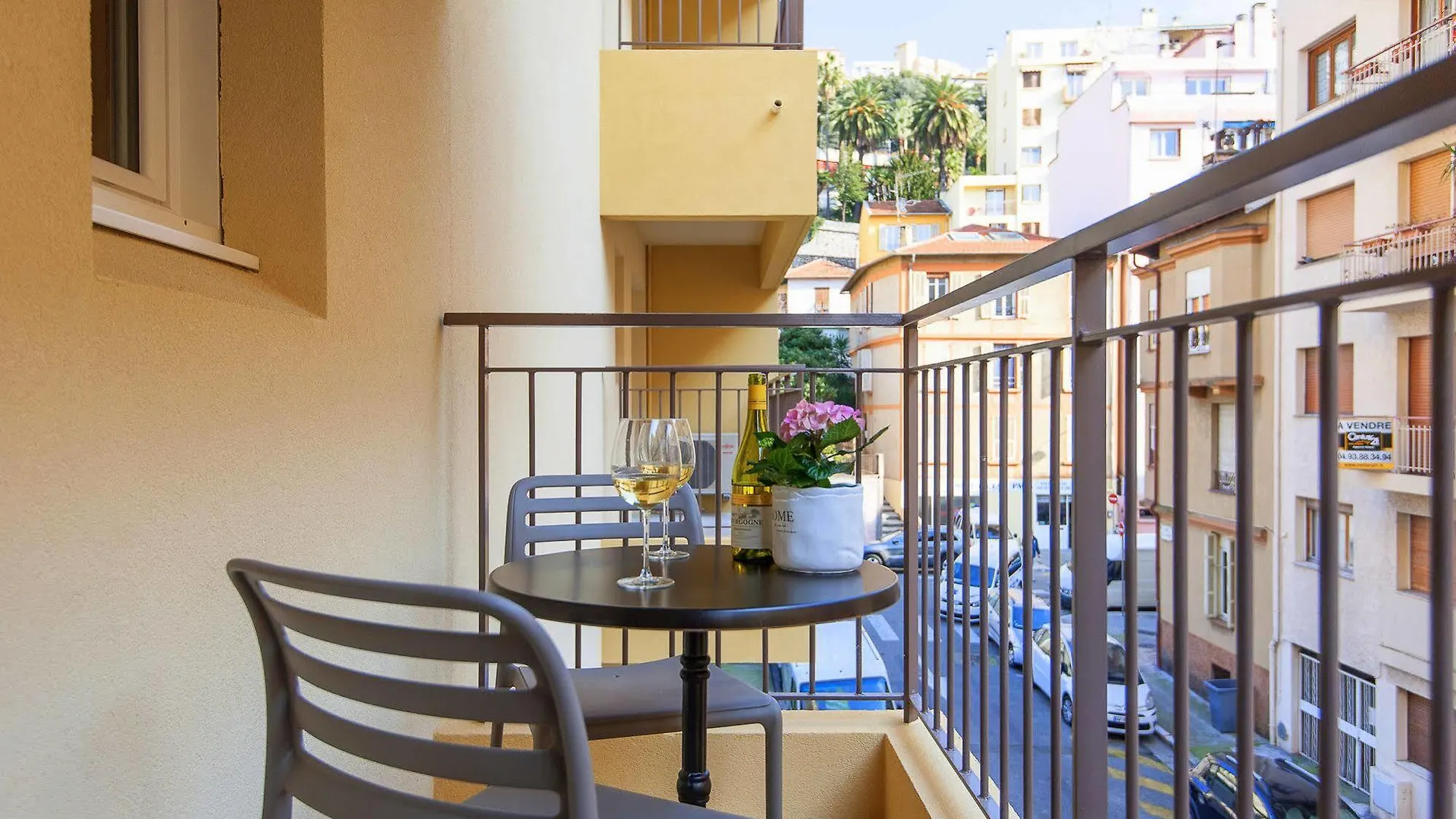 Контакты Residence Villa Serafina